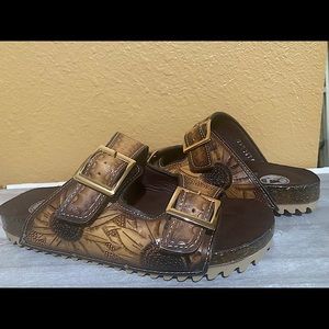 Leather Sunflower tooled sandals